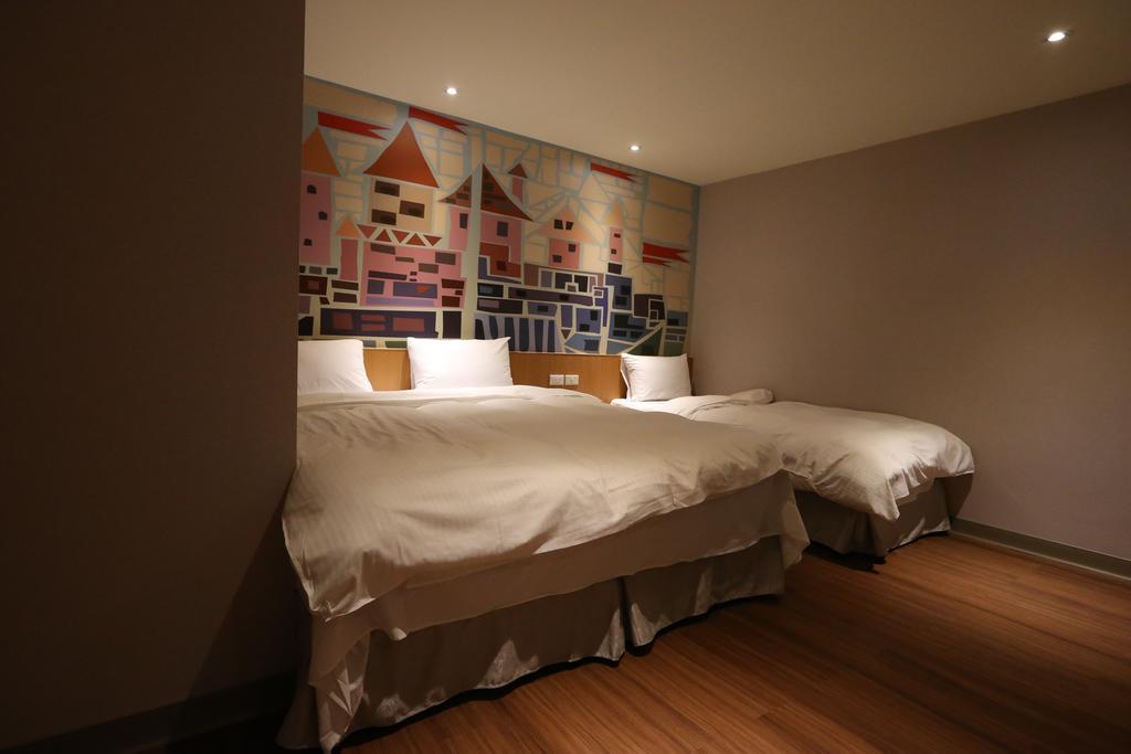Central Hotel Taoyuan Extérieur photo