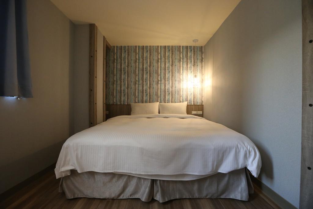 Central Hotel Taoyuan Extérieur photo