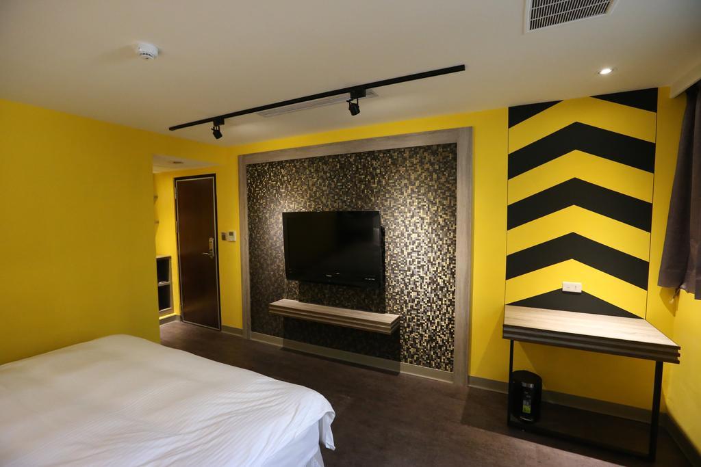 Central Hotel Taoyuan Extérieur photo