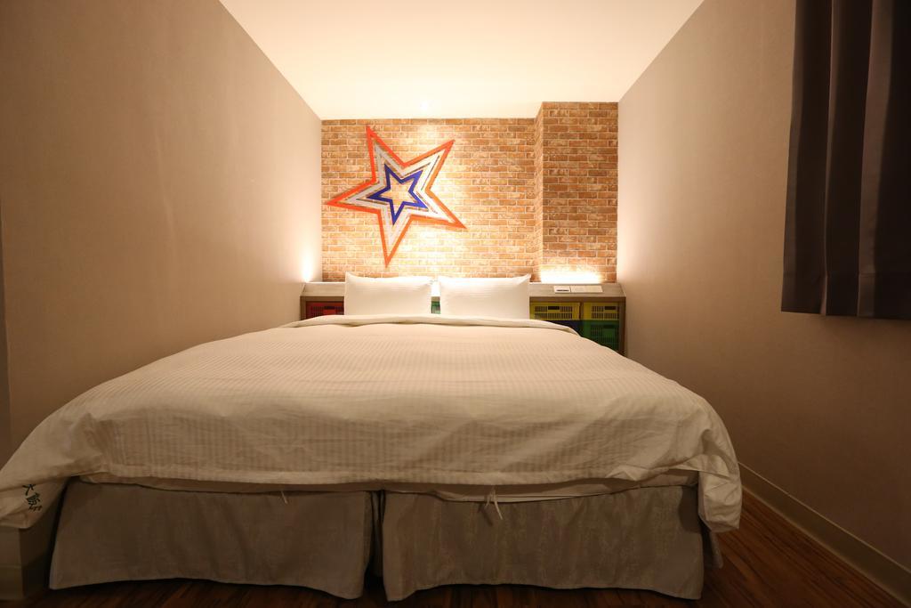 Central Hotel Taoyuan Extérieur photo