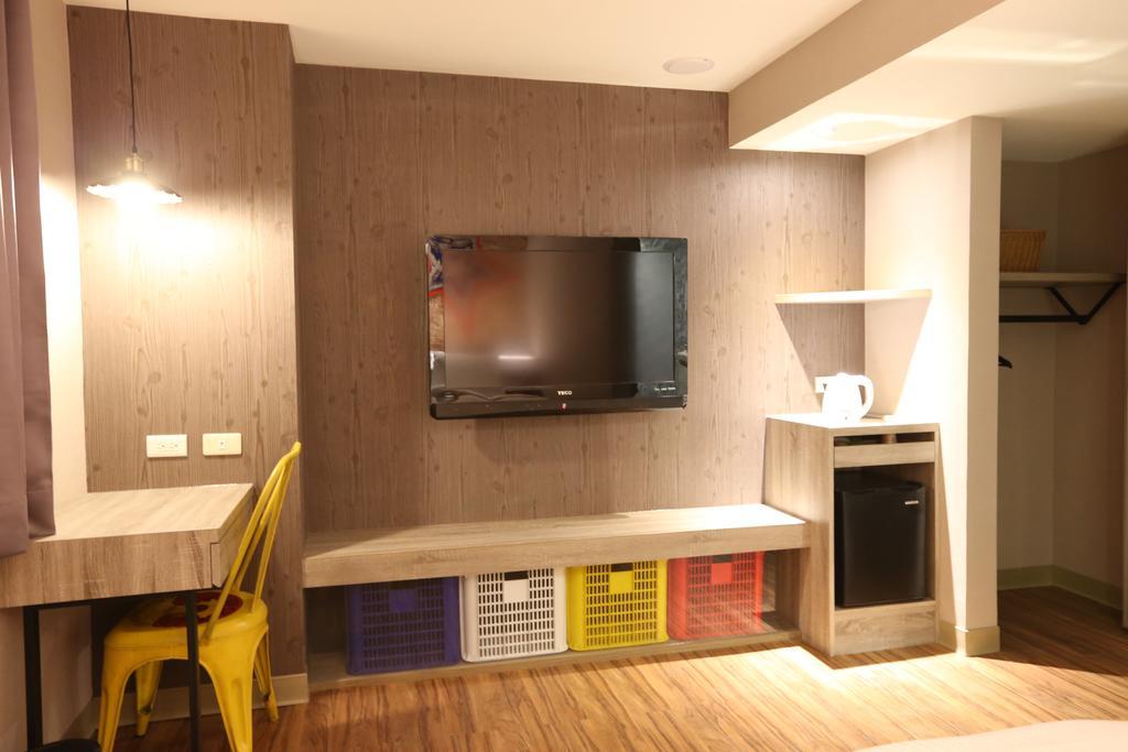 Central Hotel Taoyuan Extérieur photo