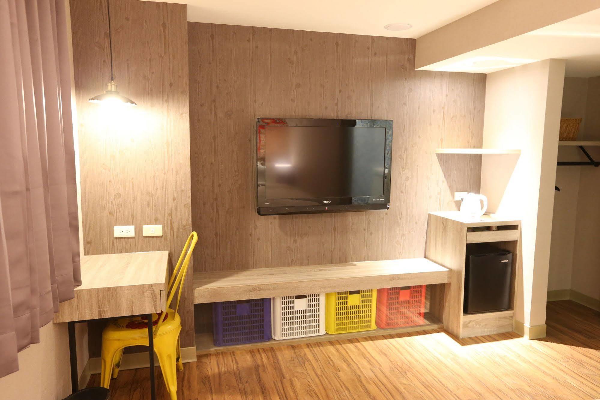Central Hotel Taoyuan Extérieur photo