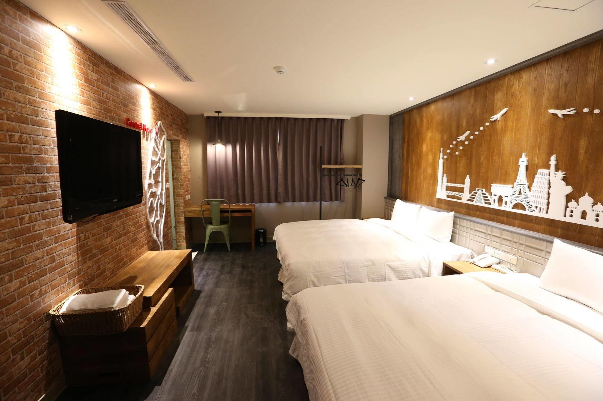 Central Hotel Taoyuan Extérieur photo