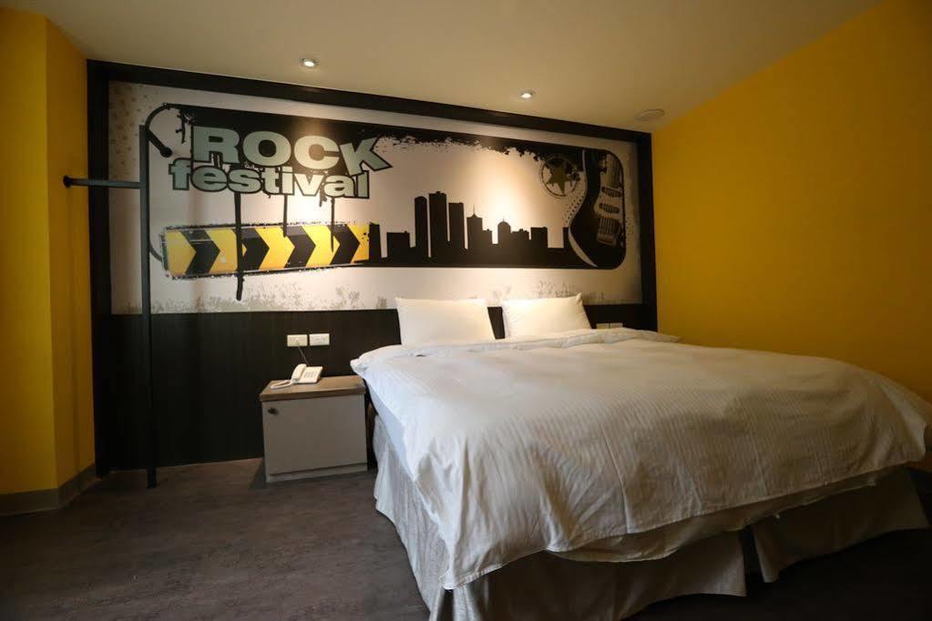 Central Hotel Taoyuan Extérieur photo